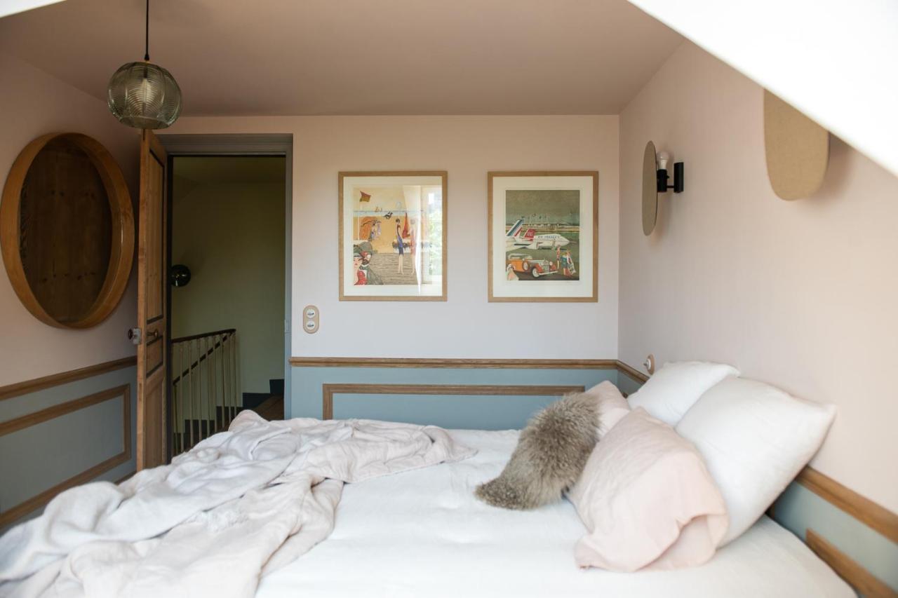 Chez Agnes Bed & Breakfast Pont-Évêque Екстериор снимка