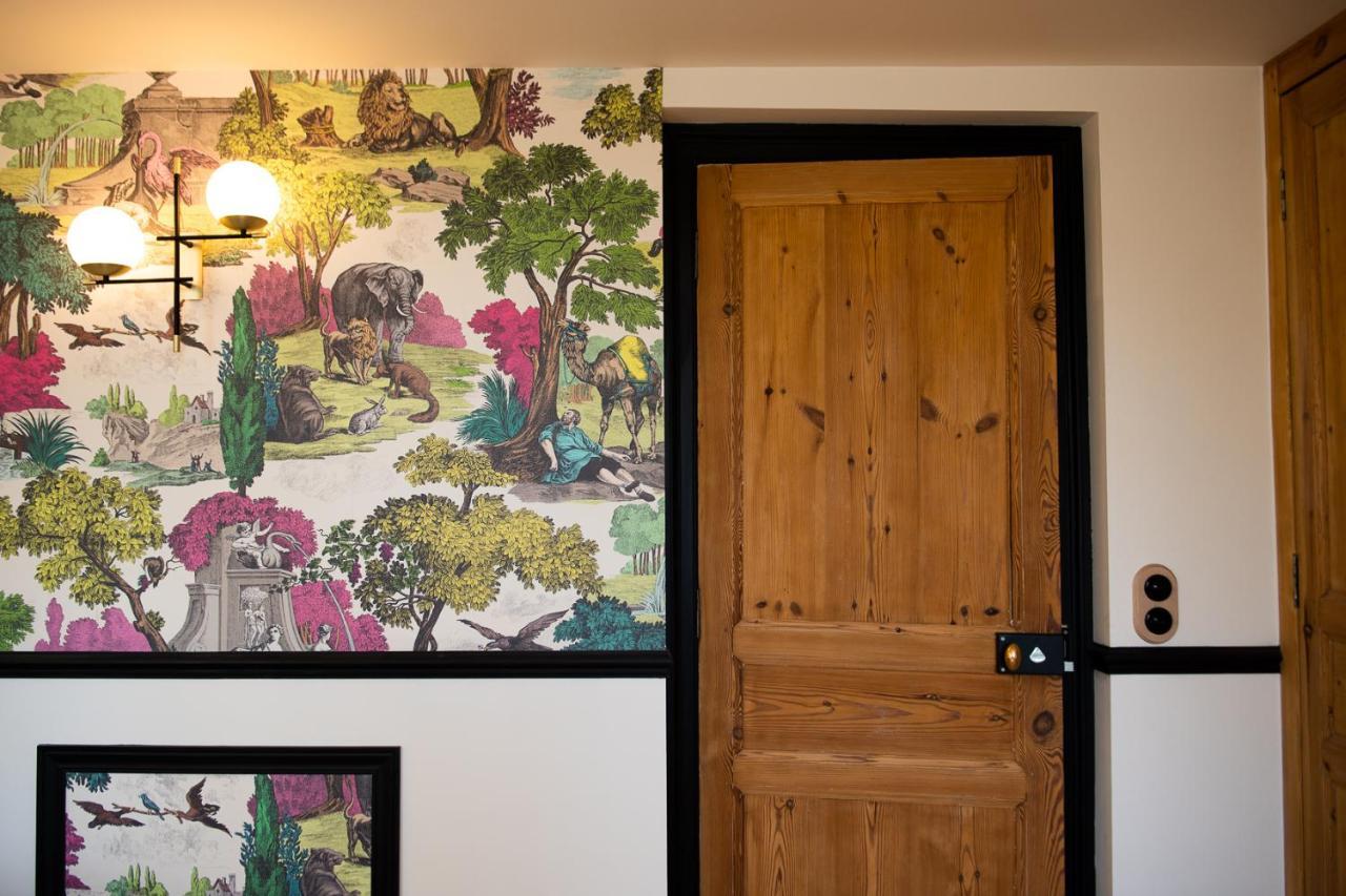 Chez Agnes Bed & Breakfast Pont-Évêque Екстериор снимка